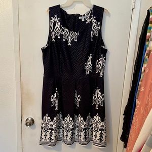 Navy/white New York & Co. sleeveless dress. XXL.